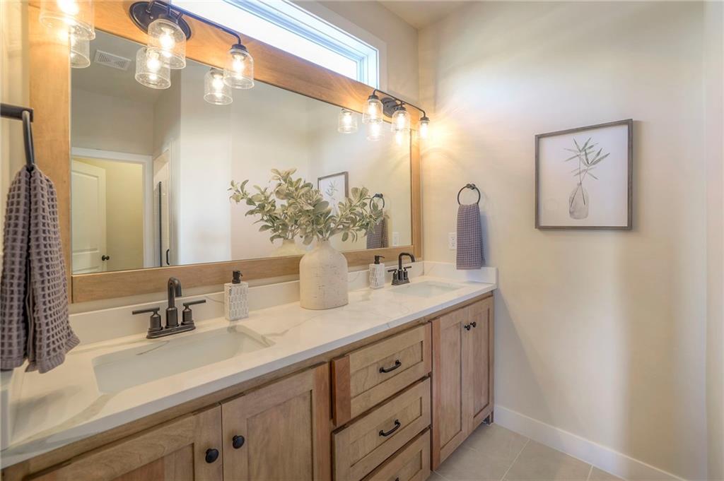 17079 W 168th Place Property Photo 30