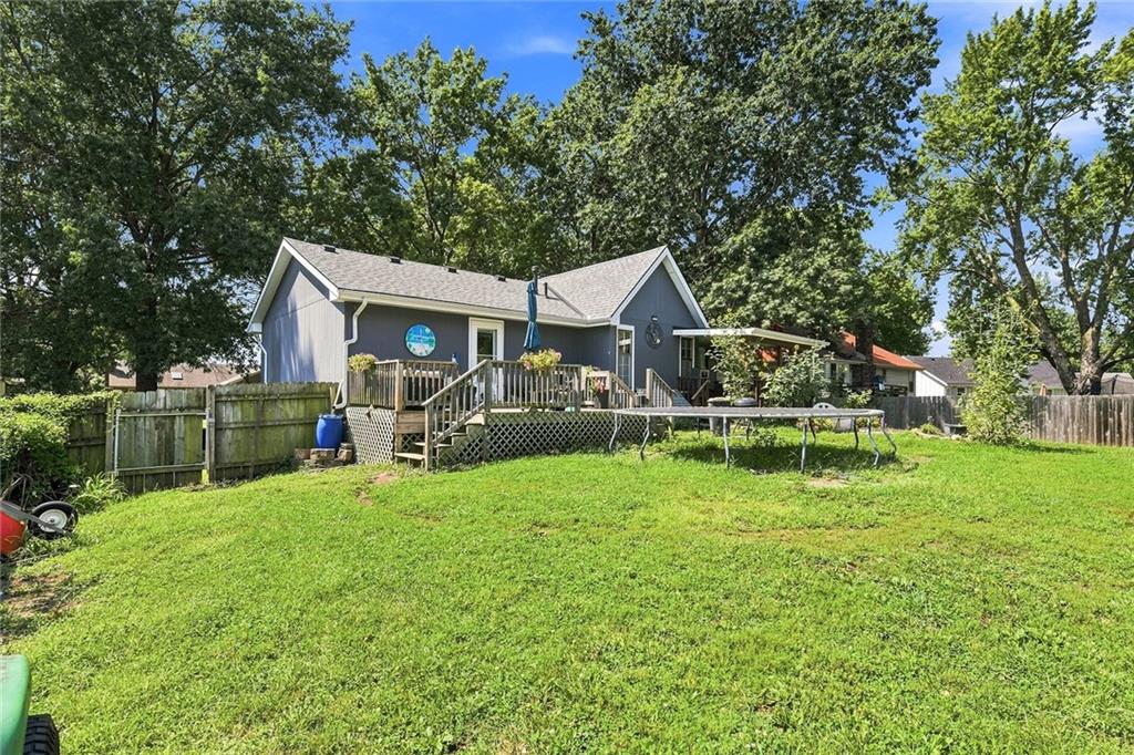 901 Nw Valley Woods Drive Property Photo 33