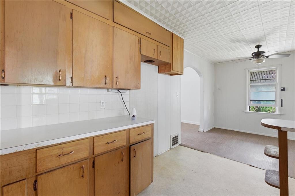 1506 S Hedges Avenue Property Photo 14