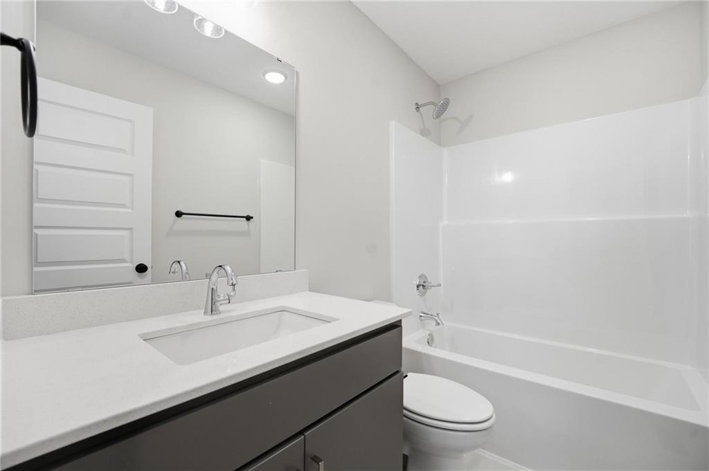 806 Glenn Circle Property Photo 25