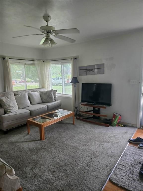 3506 S Crysler Avenue Property Photo 5