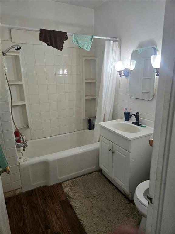 3506 S Crysler Avenue Property Photo 7
