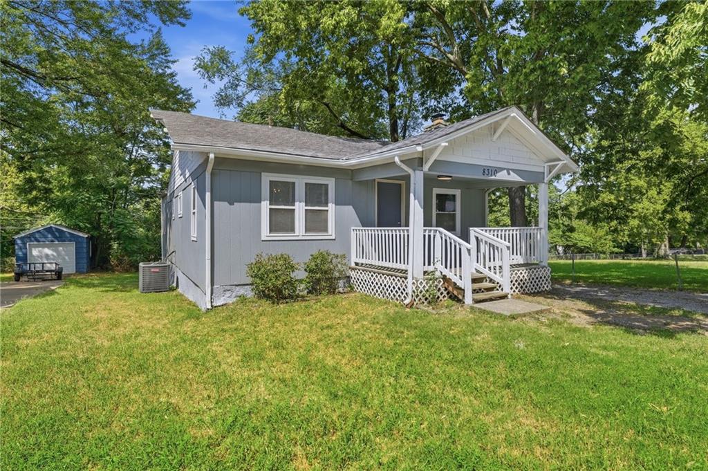 8310 Wayne Avenue Property Photo 2