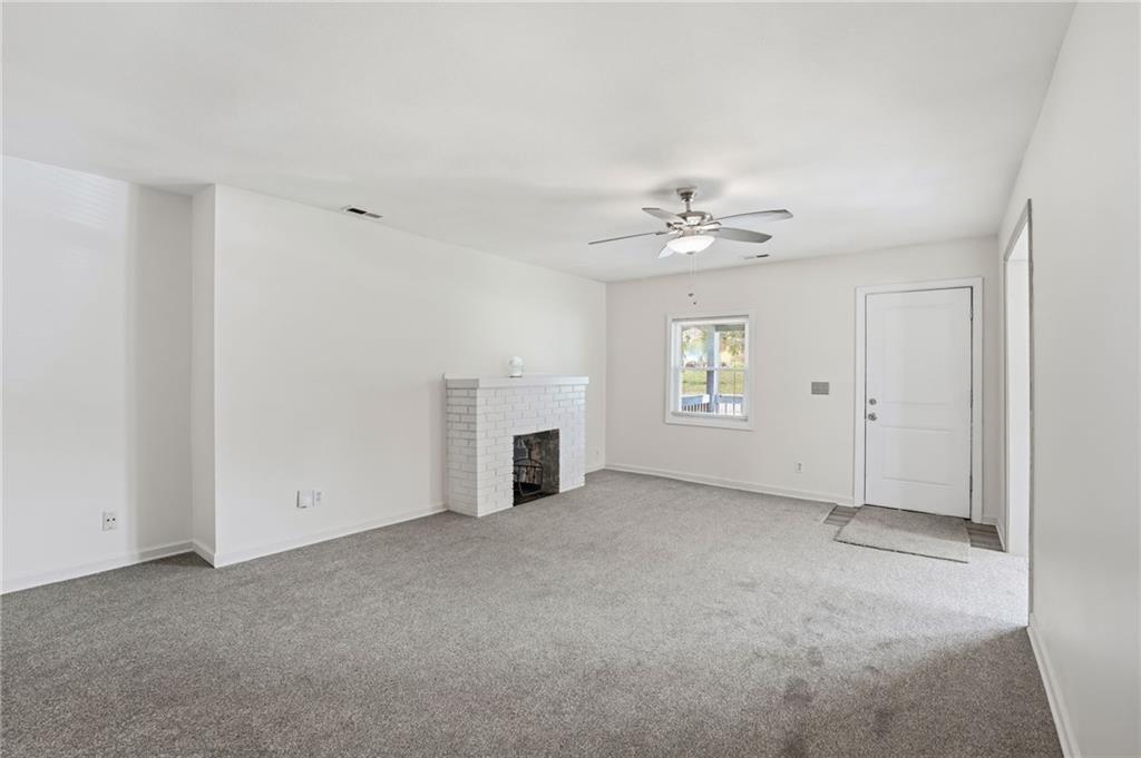 8310 Wayne Avenue Property Photo 6