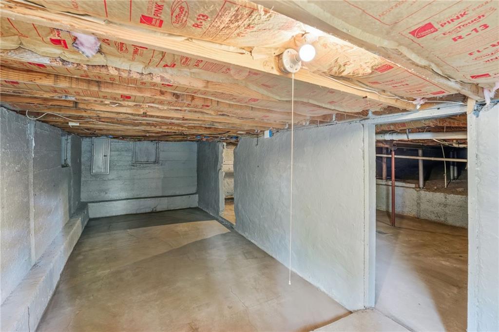 8310 Wayne Avenue Property Photo 33