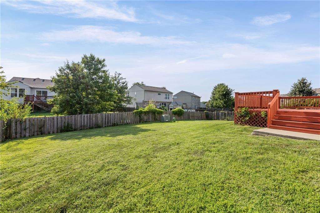 1807 W Fredrickson Drive Property Photo 33