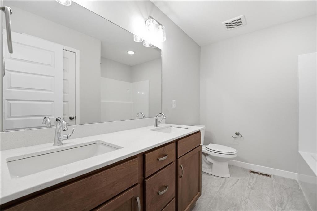 808 Glenn Circle Property Photo 21