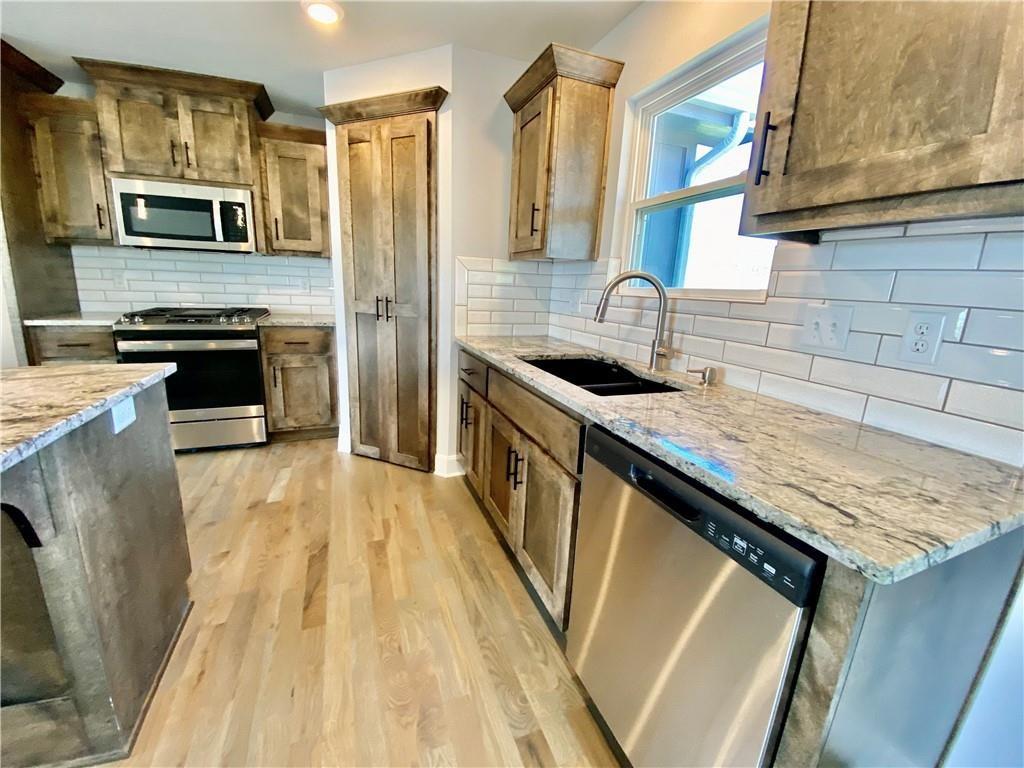 527 Skyview Lane Property Photo 14