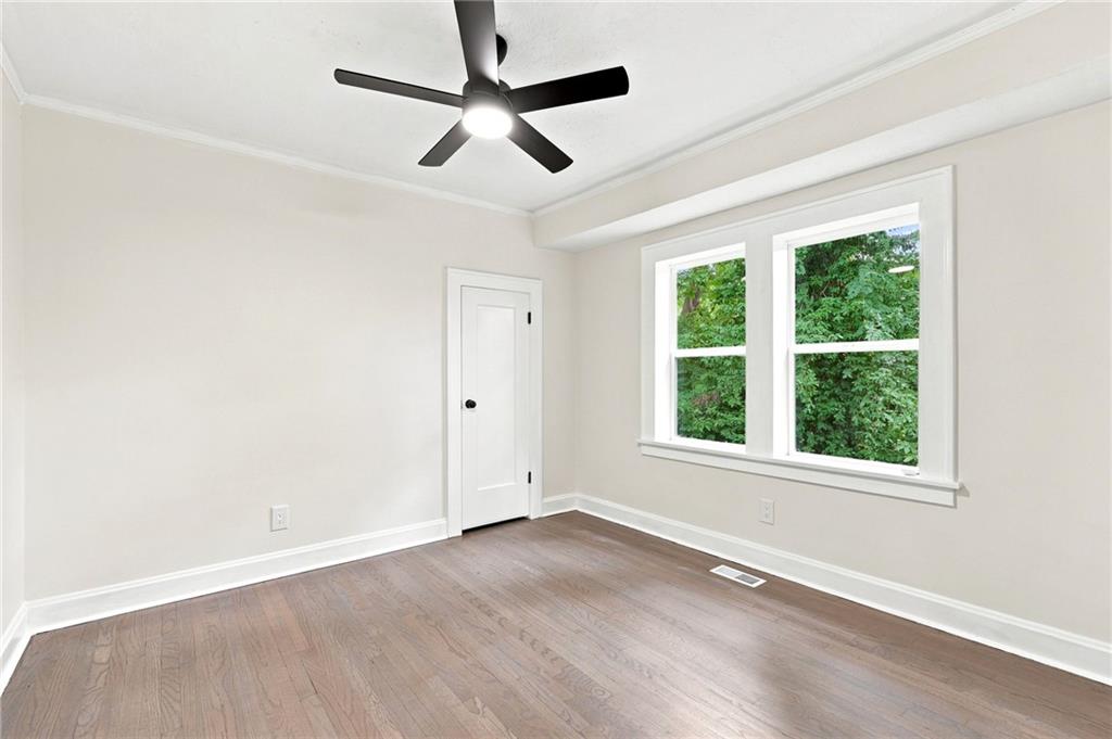 201 W 81st Terrace Property Photo 39