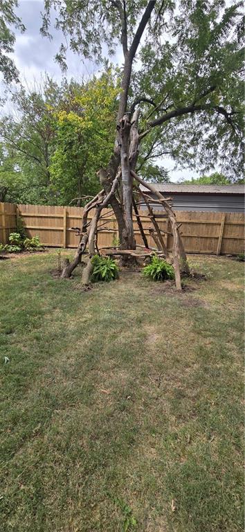 109 N Western N/a Property Photo 34