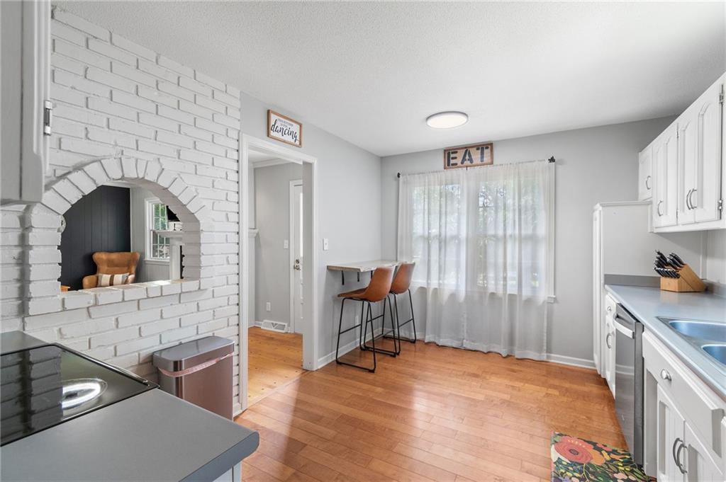 413 Pershing Street Property Photo 10