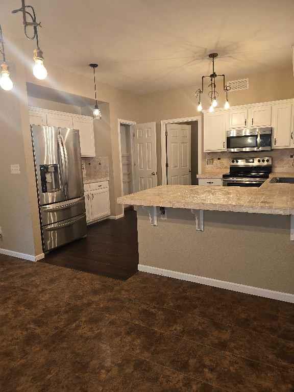 2408 Haversham Drive Property Photo 5