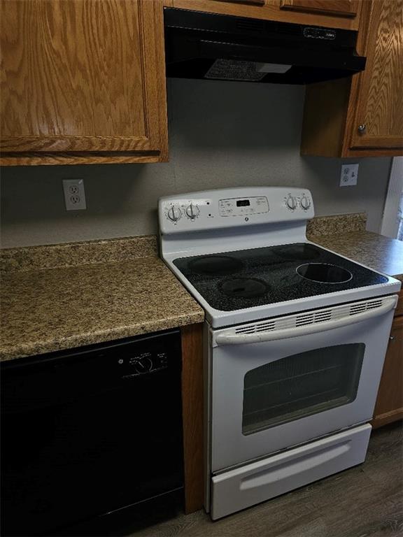 11309 Manchester Avenue Property Photo 4