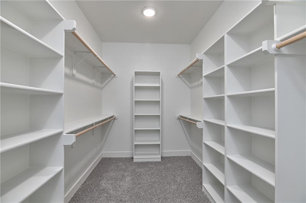 2394 W Wabash Street Property Photo 24