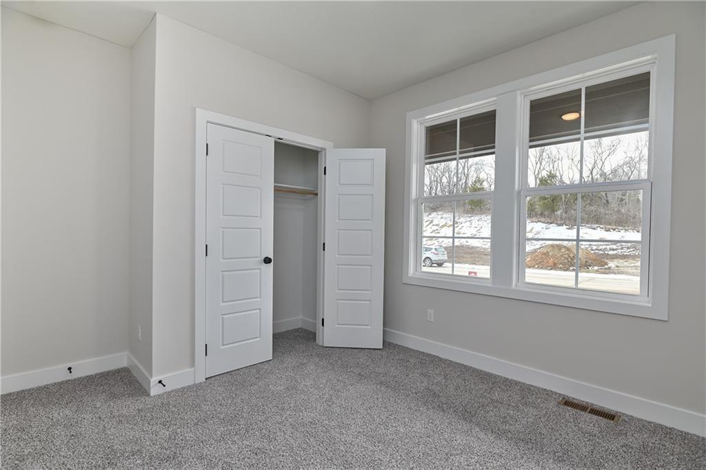 2394 W Wabash Street Property Photo 27