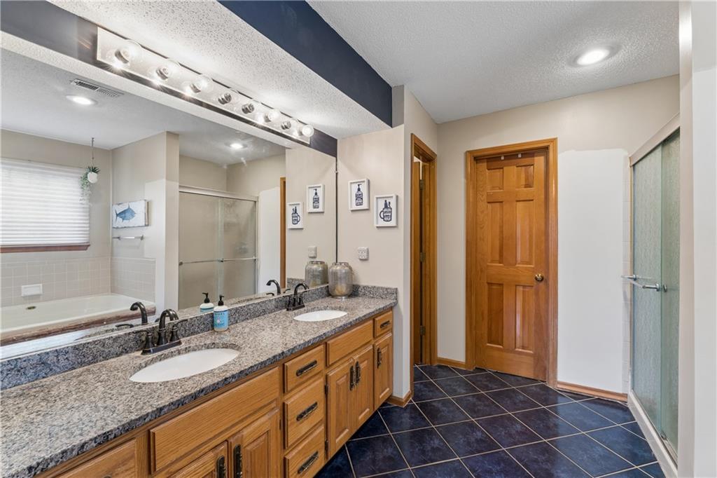 2637067 Property Photo 34