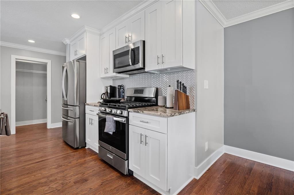 5521 W 84th Street Property Photo 17