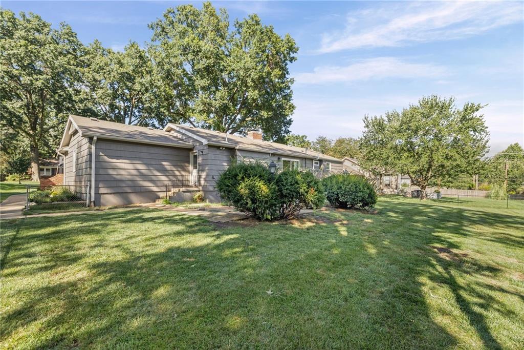5521 W 84th Street Property Photo 45