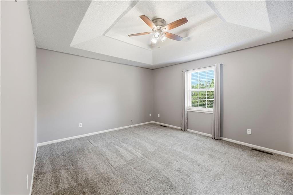 107 E Laredo Trail Property Photo 24