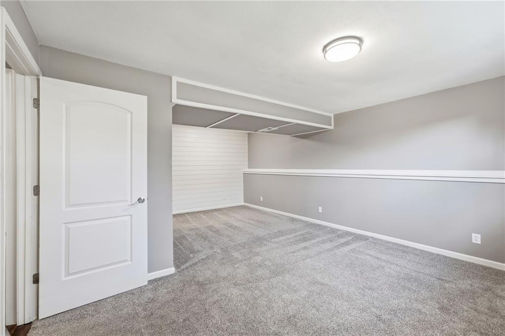 107 E Laredo Trail Property Photo 29