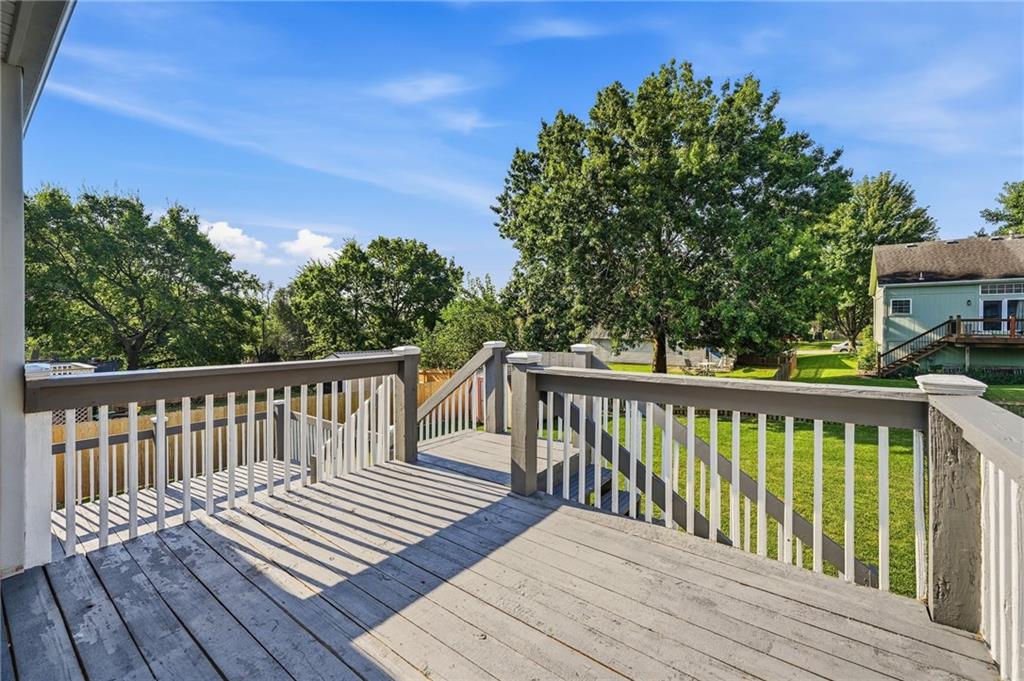 107 E Laredo Trail Property Photo 40