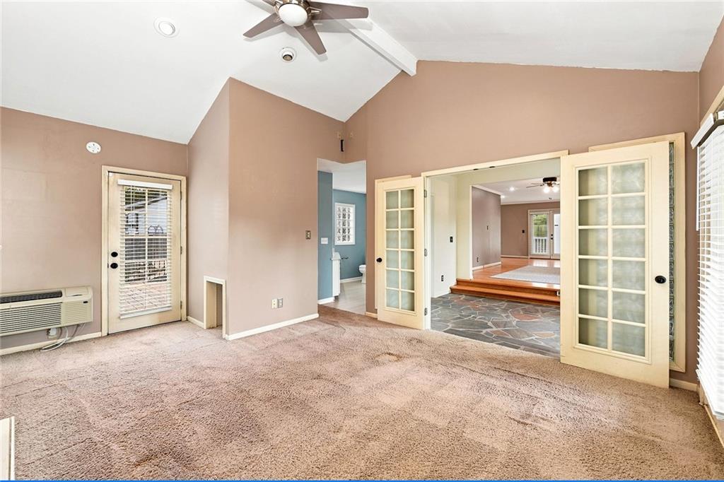 3522 N Lister Avenue Property Photo 22