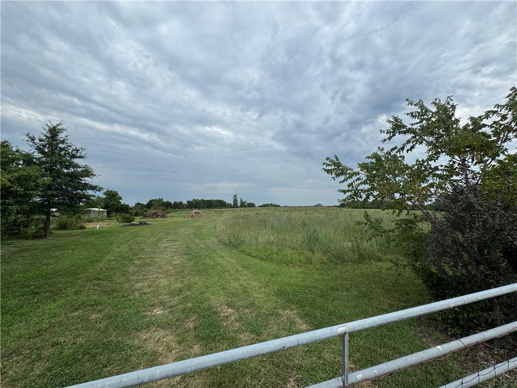 N 700 Road Property Photo 7