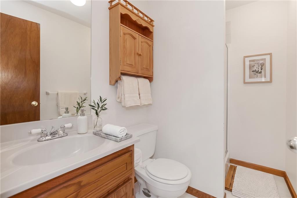 449 Hithergreen Drive Property Photo 15