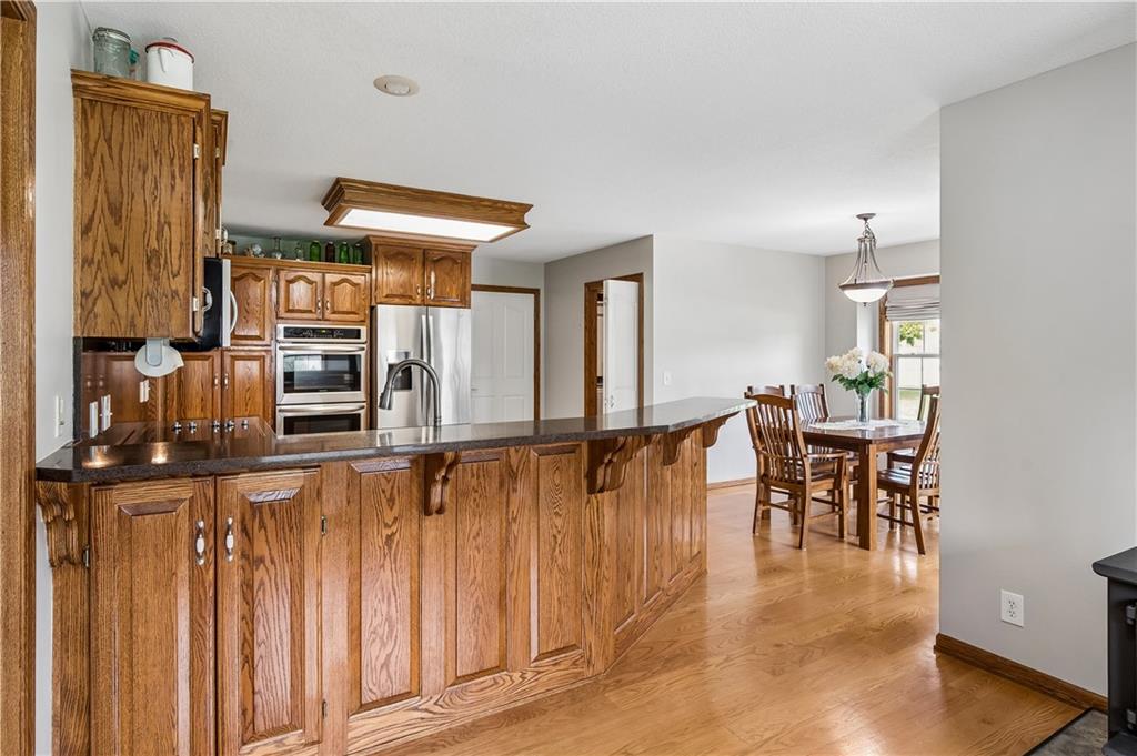 1707 Lynn Road Property Photo 10