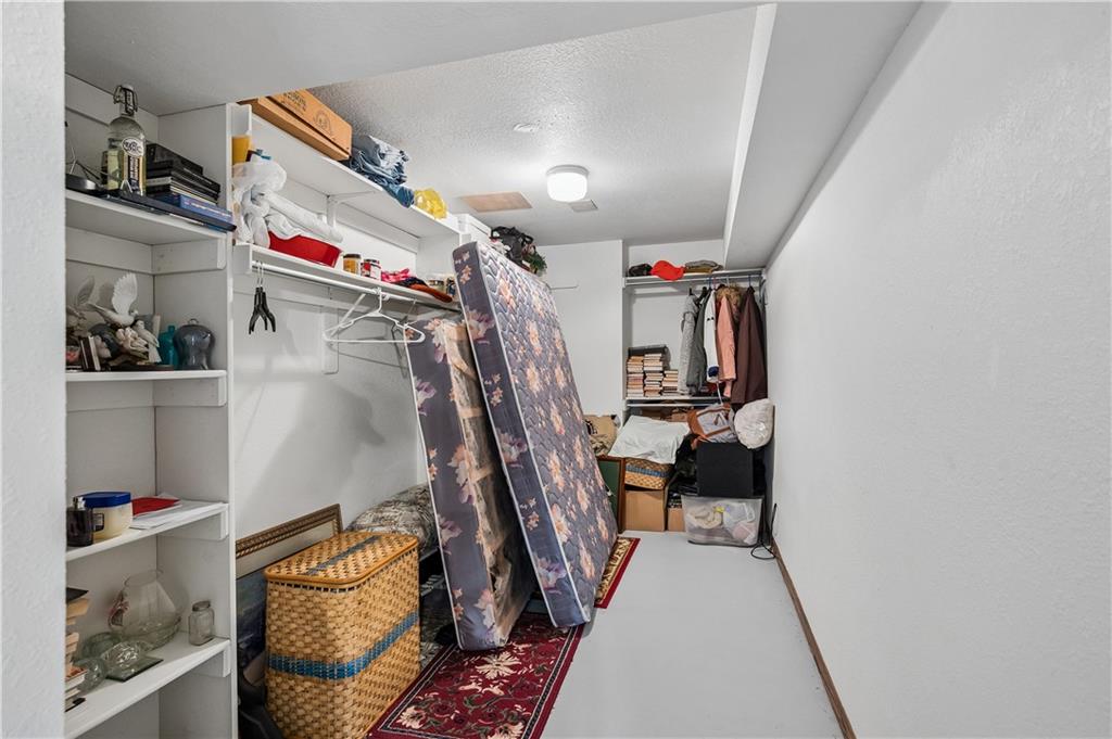 1707 Lynn Road Property Photo 31