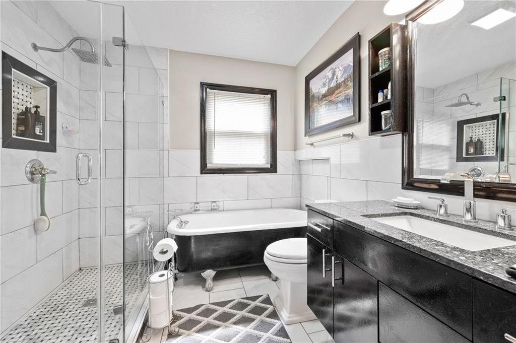 7101 Monroe Avenue Property Photo 11