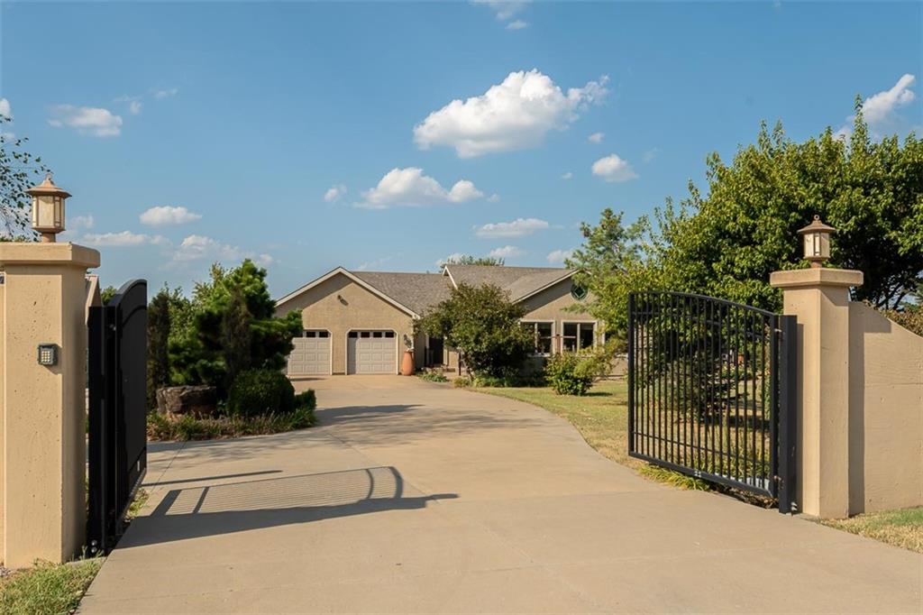 2152 N 700 Road Property Photo 5