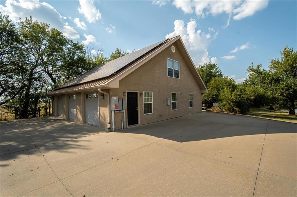2152 N 700 Road Property Photo 76