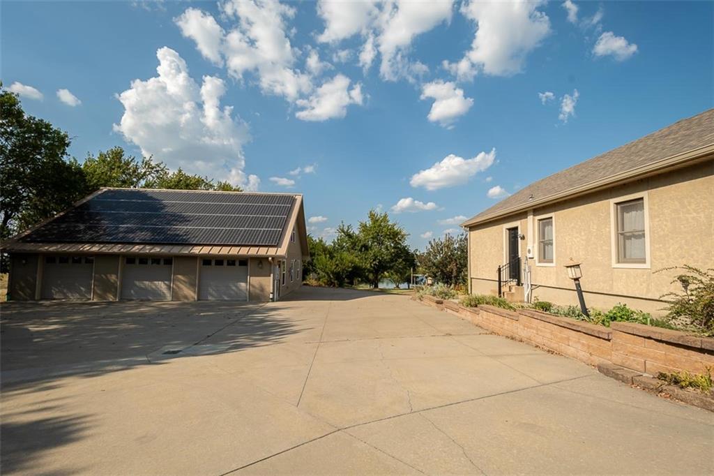 2152 N 700 Road Property Photo 77