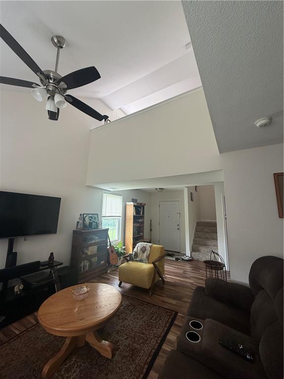 625 E Spring Avenue Property Photo 4
