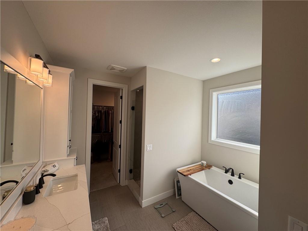 15597 W 168th Place Property Photo 16