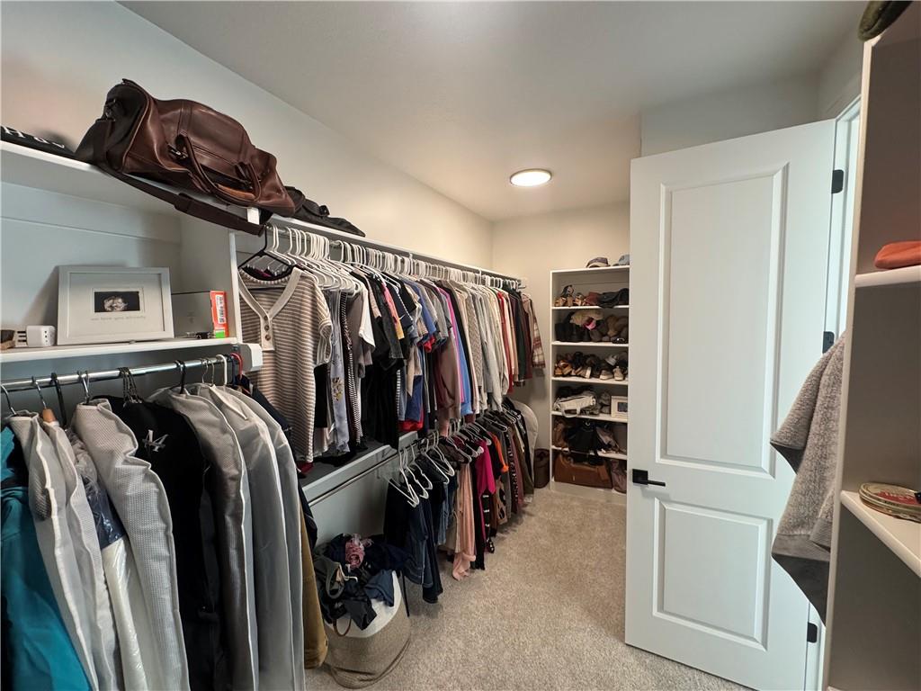 15597 W 168th Place Property Photo 18