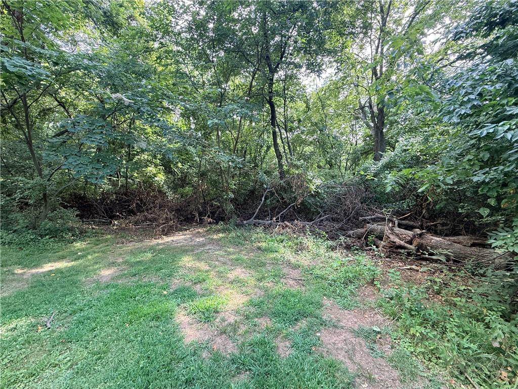 1304 N River Boulevard Property Photo 3
