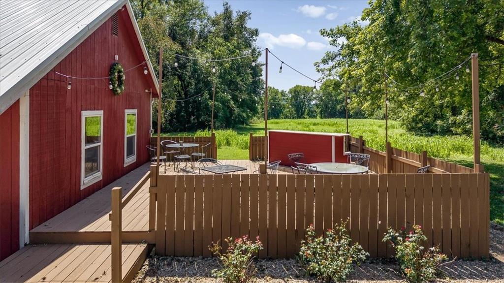 9259 Apple Valley Lane Property Photo 37