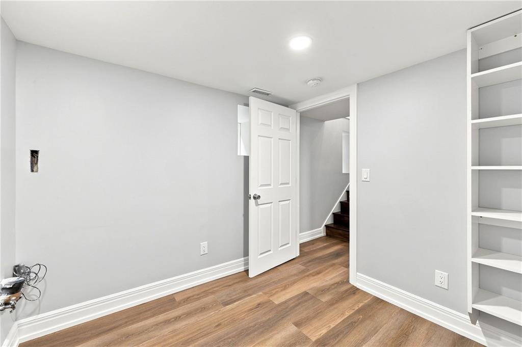 43 S Pyle Street Property Photo 17