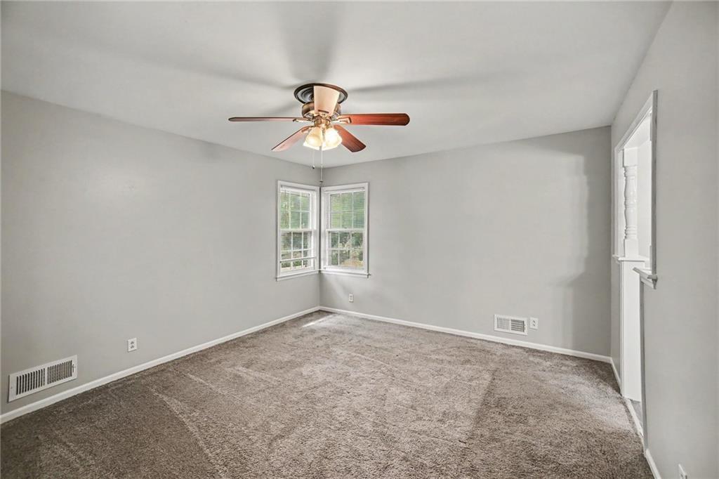 11901 E 54th Terrace Property Photo 16