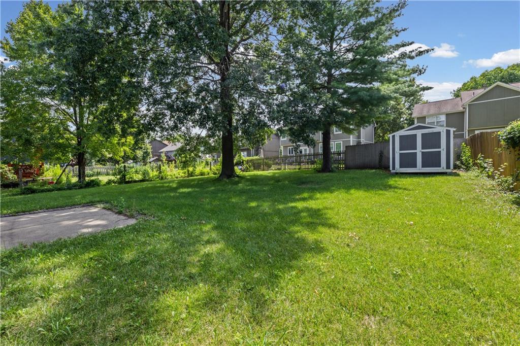 15347 W 149th Terrace Property Photo 44