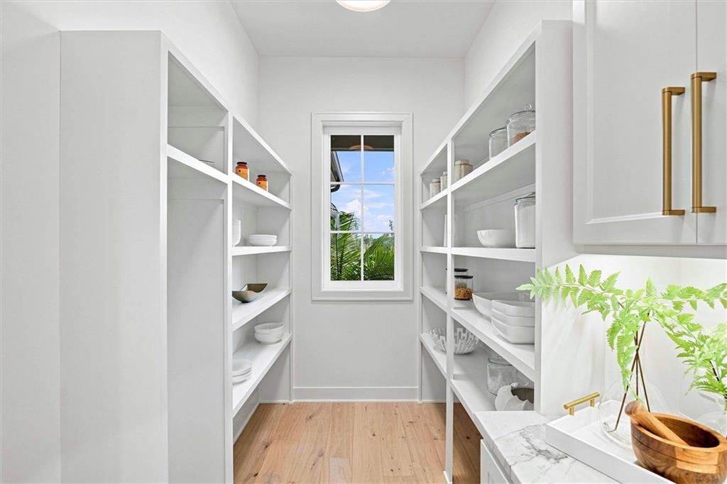 13705 Springfield Road Property Photo 11