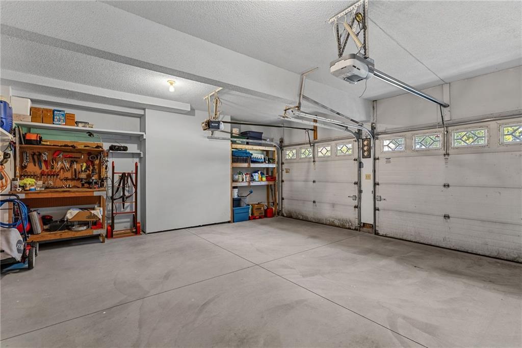 13608 W 68th Street Property Photo 39