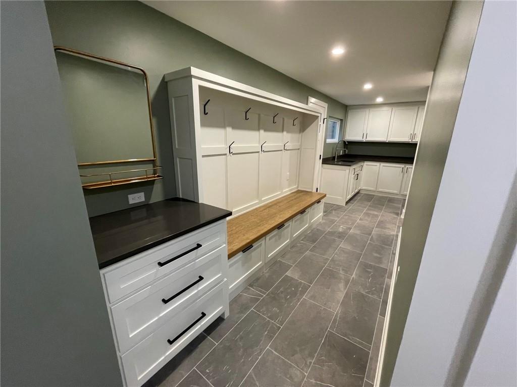 2905 W 73rd Street Property Photo 2