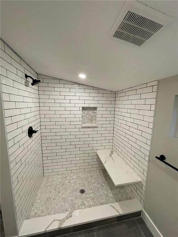 2905 W 73rd Street Property Photo 5