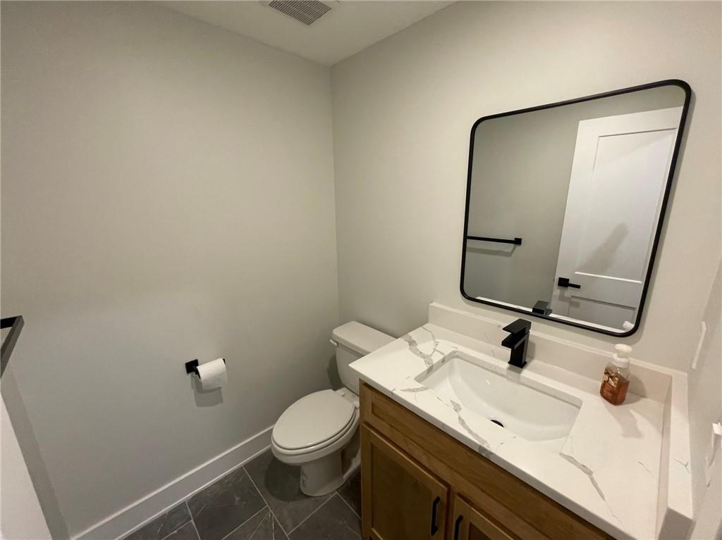 2905 W 73rd Street Property Photo 10
