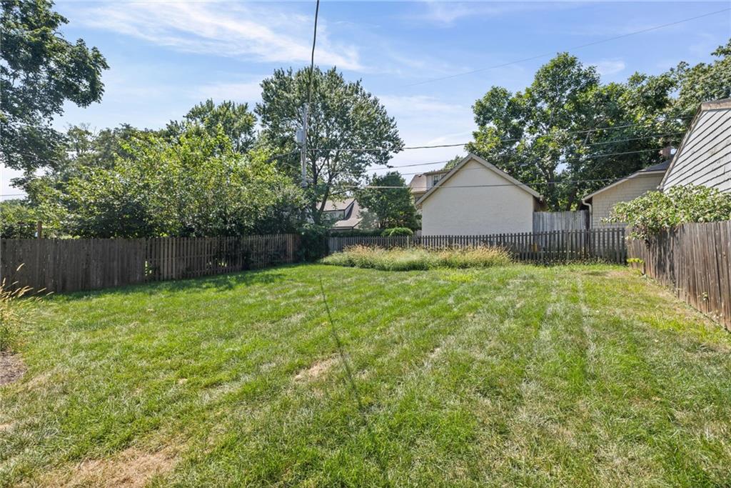 5532 Central Street Property Photo 24