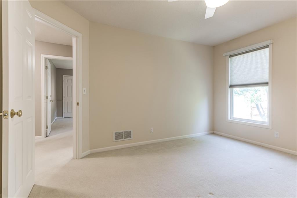 16509 W 80th Terrace Property Photo 35