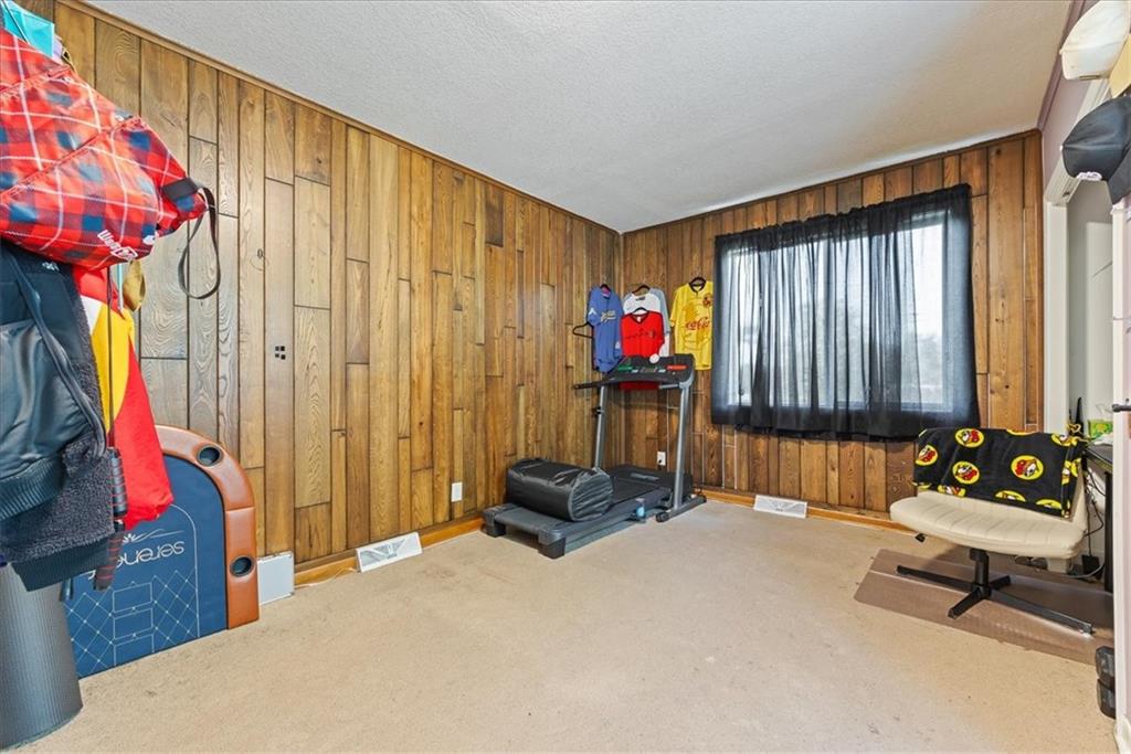 5729 Parallel Parkway Property Photo 21